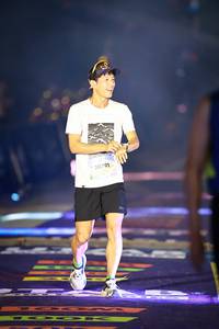 BIB: 
                            <button type="button" onclick="openModal(25217851)" class="btn btn-primary btn-sm float-right btn-popup" data-toggle="modal" data-target=".modal-high-quality">
                        <i class="fas fa-shopping-cart"></i> Add to Cart
                    </button>
                                            <button type="button" onclick="isThisMe(25217851, true)" class="btn btn-success btn-sm float-right btn-popup btn-isme hidden" data-toggle="tooltip" data-placement="bottom" title="นี่คือรูปของคุณใช่ไหม คลิกที่นี่เพื่อเอาเข้าอัลบั้ม">
                        <i class="fas fa-plus"></i> Add to album
                    </button>
                    <button type="button" onclick="isThisMe(25217851, false)" class="btn btn-warning btn-sm float-right btn-popup btn-isnotme hidden">
                        <i class="fas fa-ban"></i> Remove from album
                    </button>